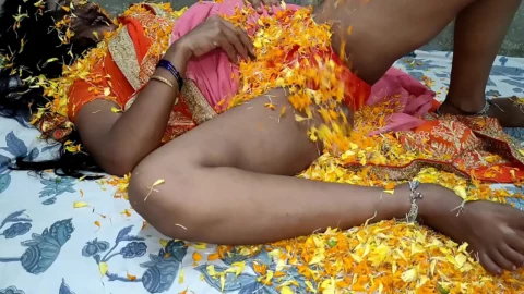 Indian suhagrat sex video - On honeymoon, your wild girlfriend.
